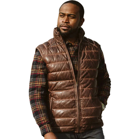 men's dark brown leather vest soren detail close up