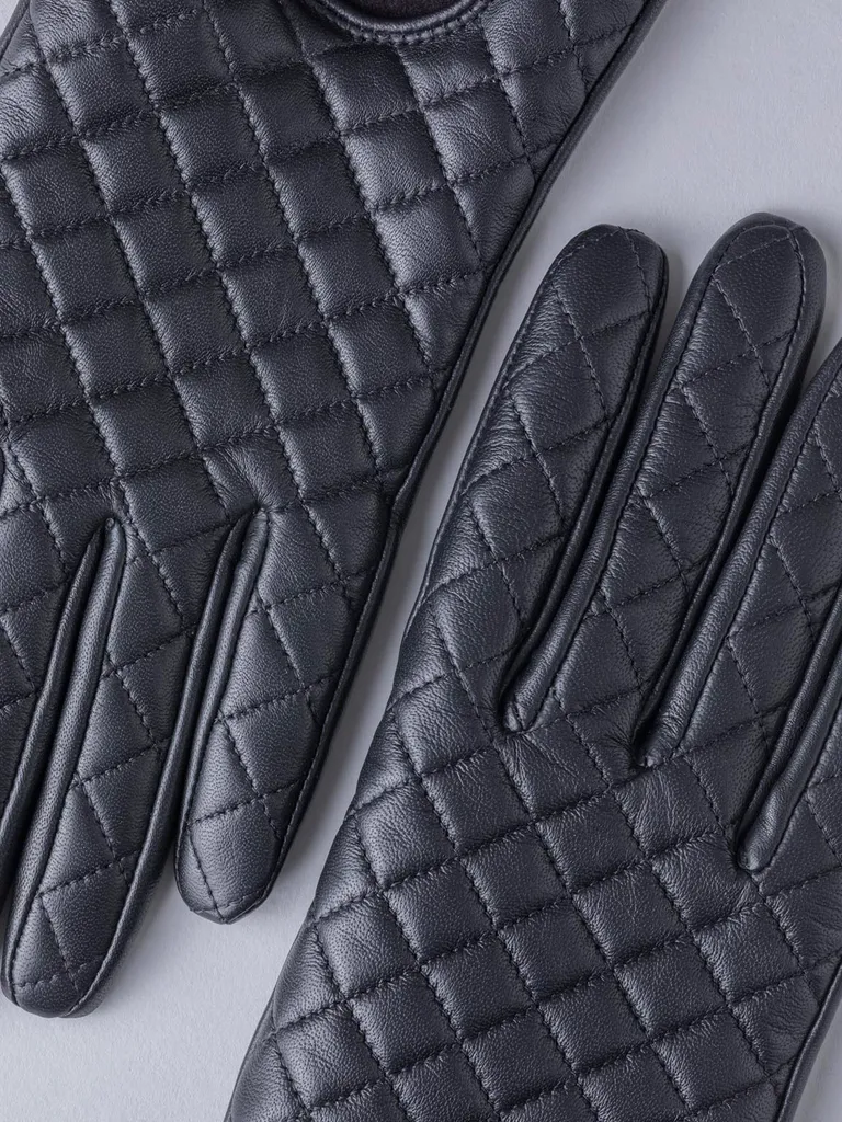 Women Black Soft Comfortable Lambskin Leather Driving Gloves