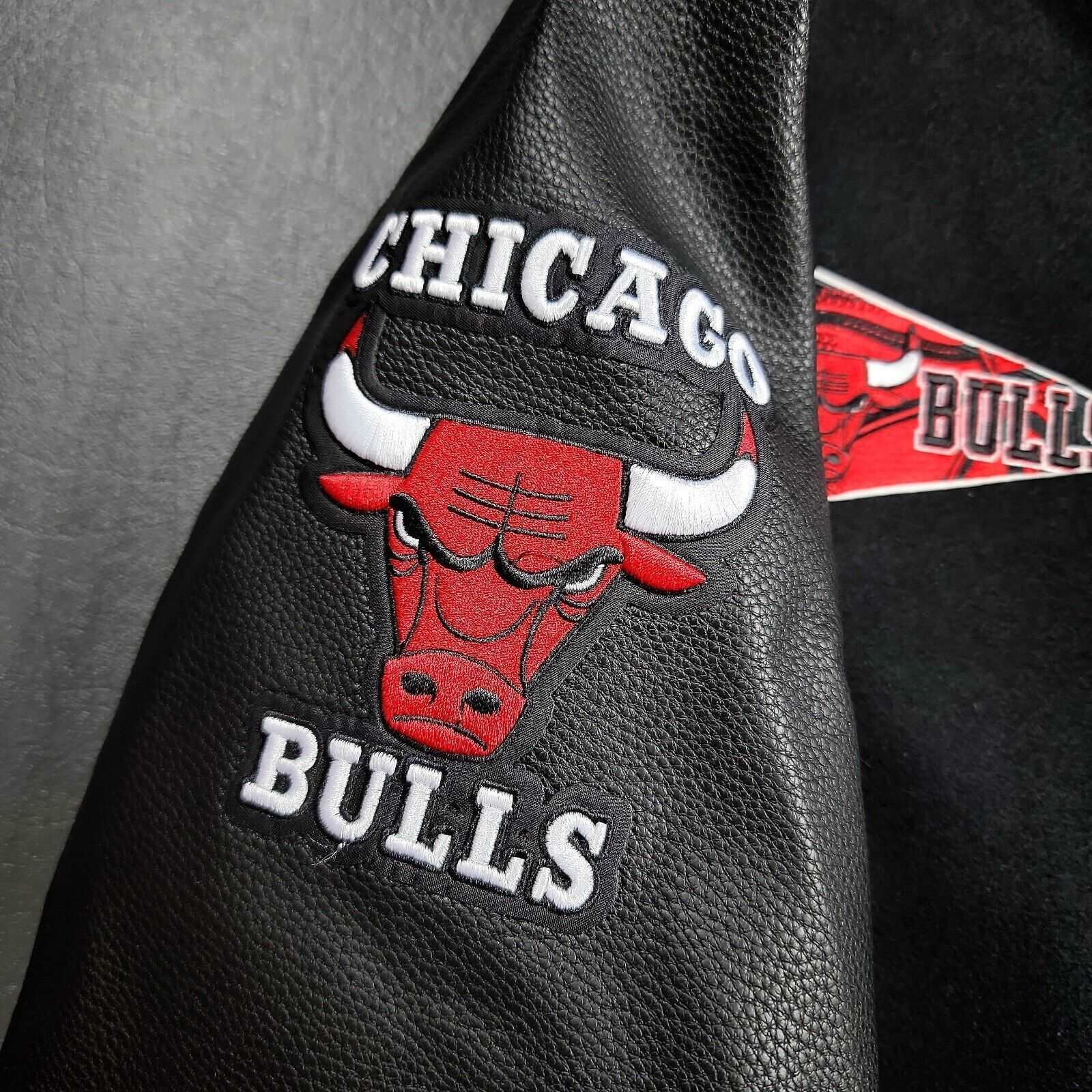 Chicago Bulls Men's Varsity Wool Leather Jacket - AMSEL LEATHERS